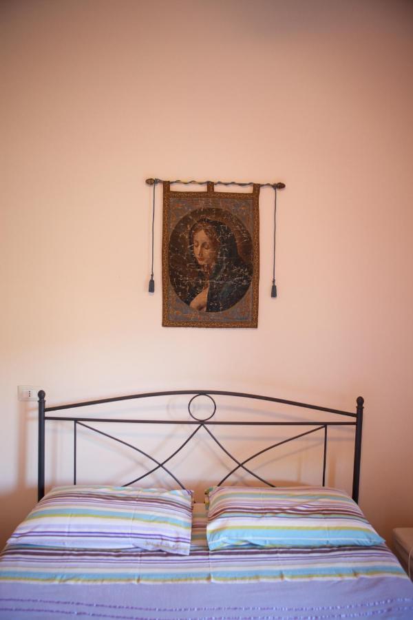 Casa Dell'Orto Guest House San Vito Chietino Room photo